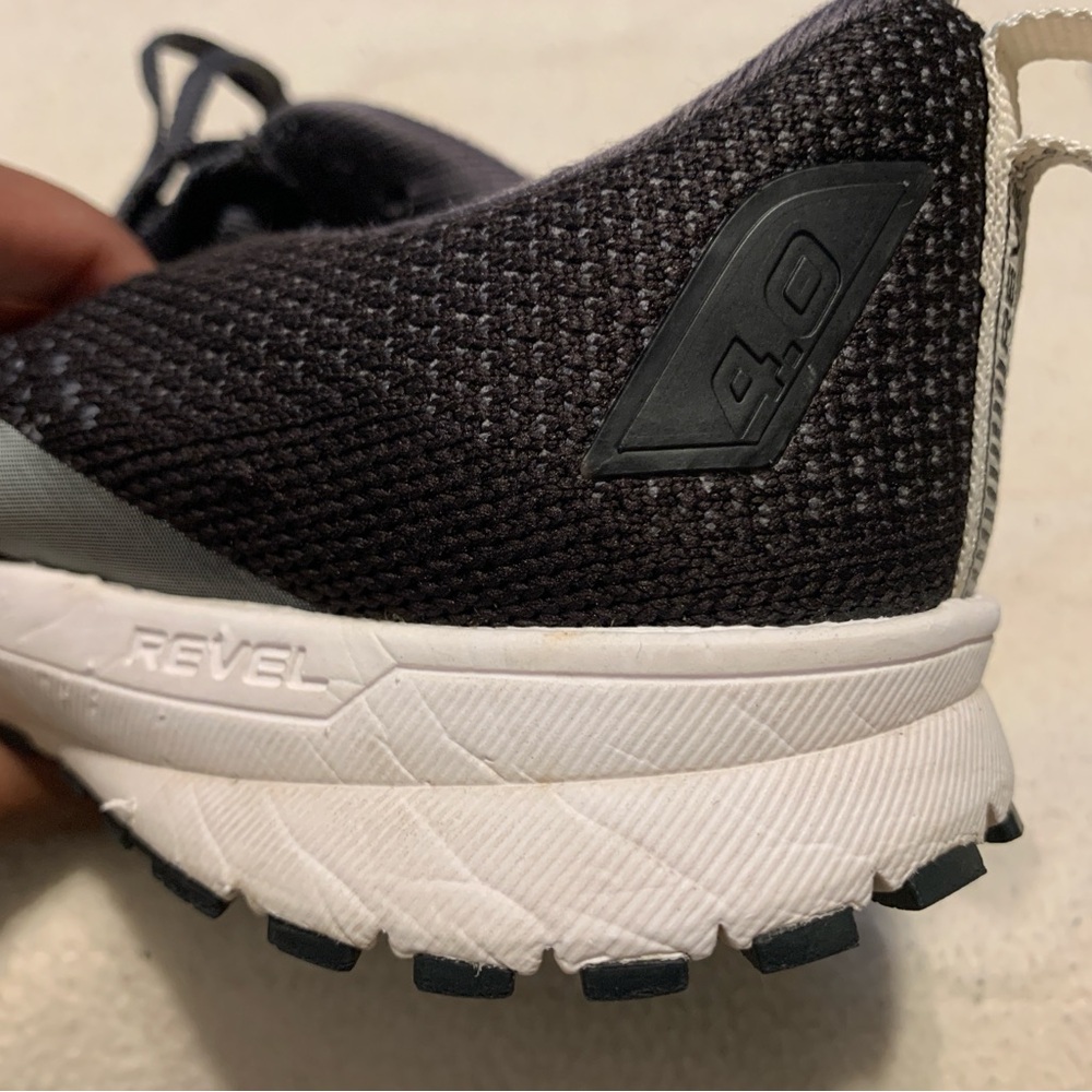 Womens Revel 4.0 Charcoal Black & White Running Athleasure Training Sz 6.5 - Picture 11 of 15